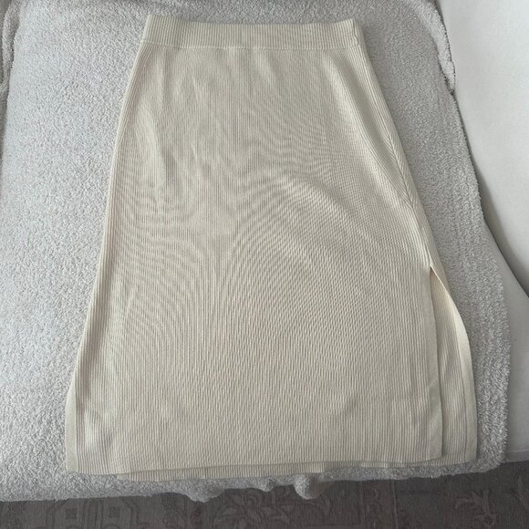AYR The Curator Ribbed Knit Skirt Size Medium - Picture 4 of 5